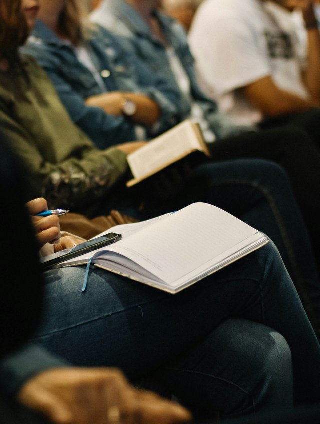 Schwerpunkte und Thesen Debatte